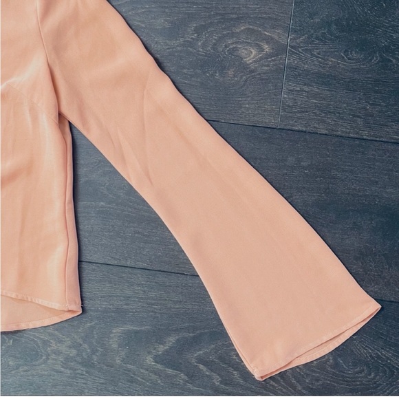 MISSGUIDED Cut Out Choker Neck Long Sleeve Top - Picture 6 of 10